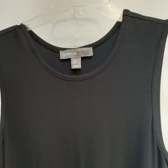 Black Dress - Picture 2 of 7